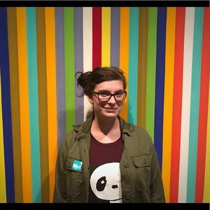 Meet your Posher, Lizzie